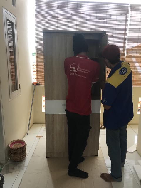Lunar Lemari Pakaian 2 Pintu + Kaca Cermin Lpt 014 - Khusus Jabodetabek