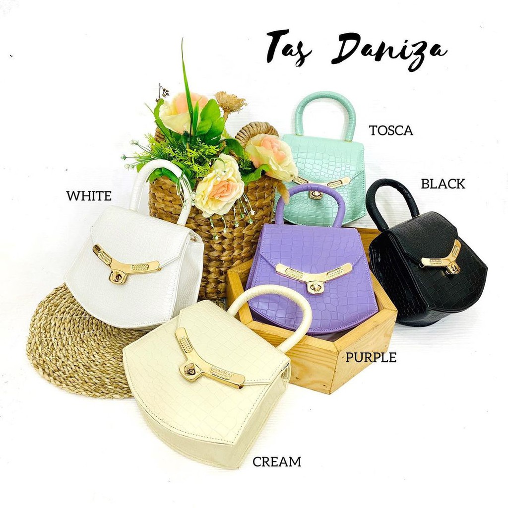 Benang Raja Tas Wanita Slingbag Daniza