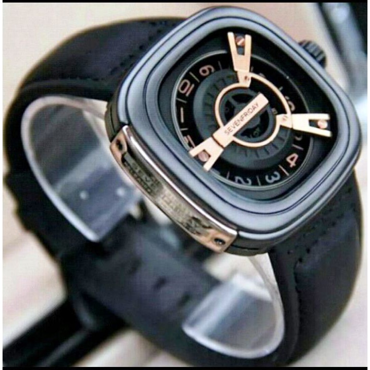 Jam Tangan Pria Seven Friday