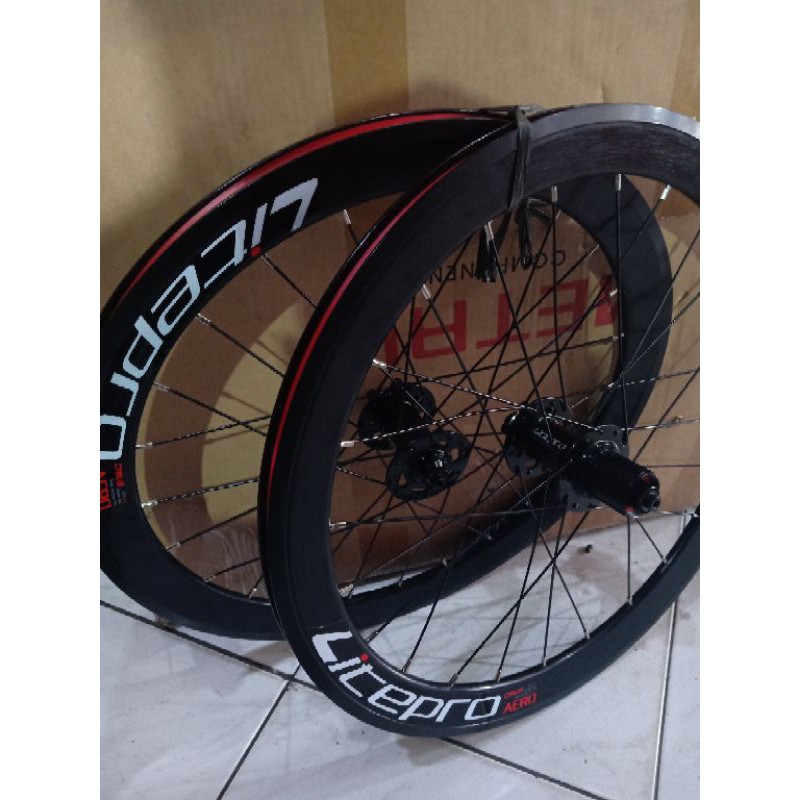 whelset litepro aero 22inch
