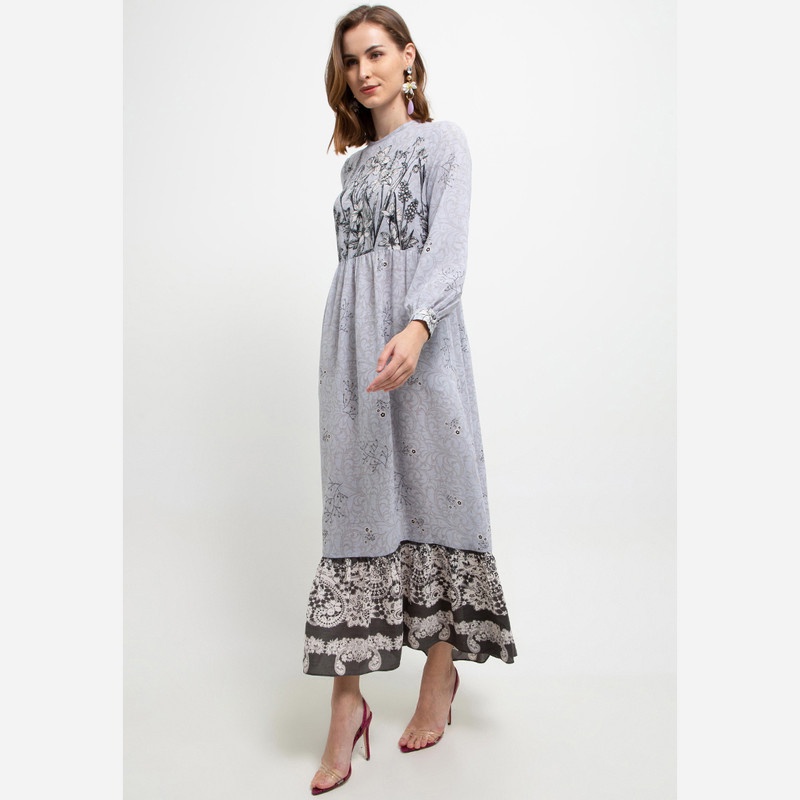 Kamilaa by Itang Yunasz Gamis Modern Wanita