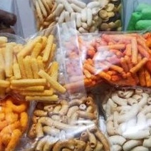 

Aneka cemilan keras