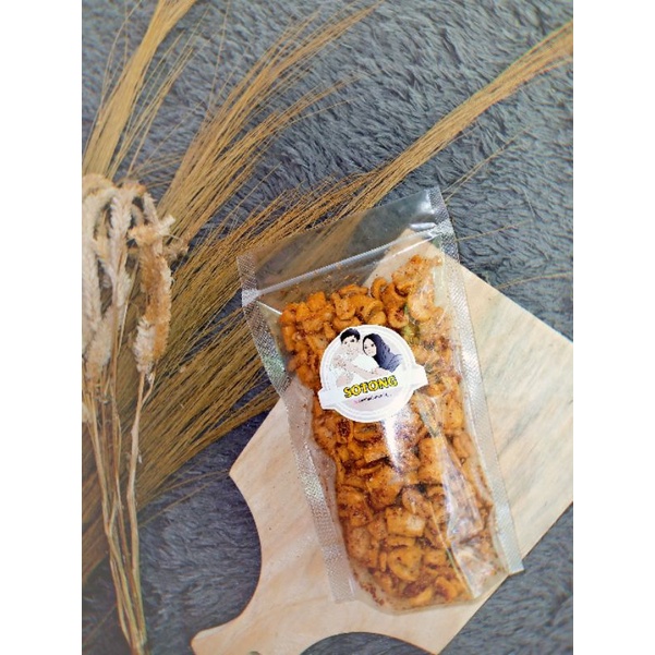 

MAKANAN RINGAN | CEMILAN PEDAS | CEMILAN RINGAN | CEMILAN MURAH | Cemilan Pedas "Sotong Goreng