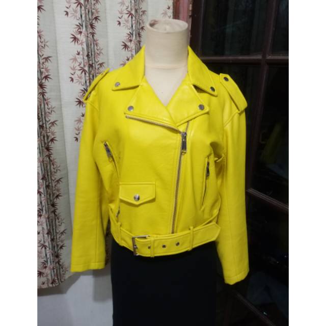 Jaket Zara / Zara jacket Yellow Jacket / jaket kulit kuning / yellow leather jacket / leather jacket