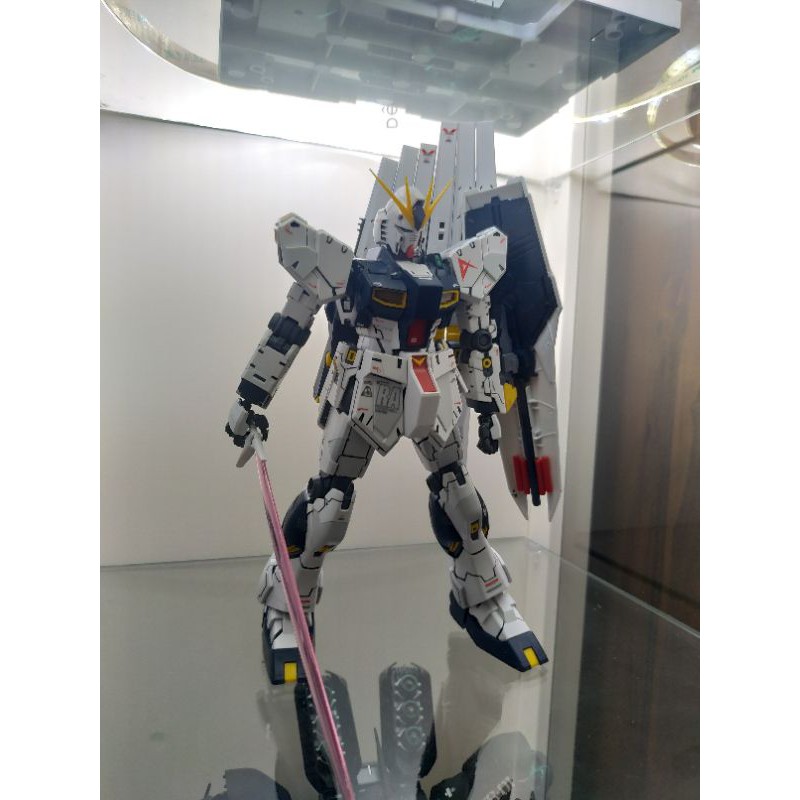 MG BANDAI 1/100 RX-93 NV GUNDAM