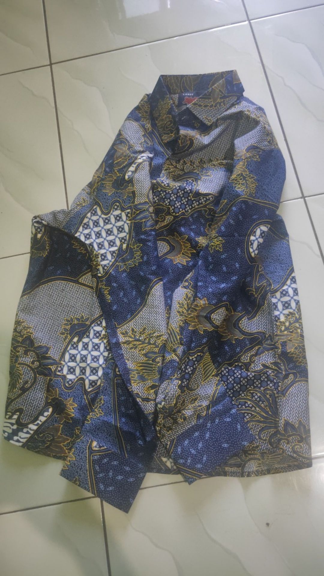 Kemeja Batik Pria Atasan Batik Pria Lengan Panjang Warna Navy