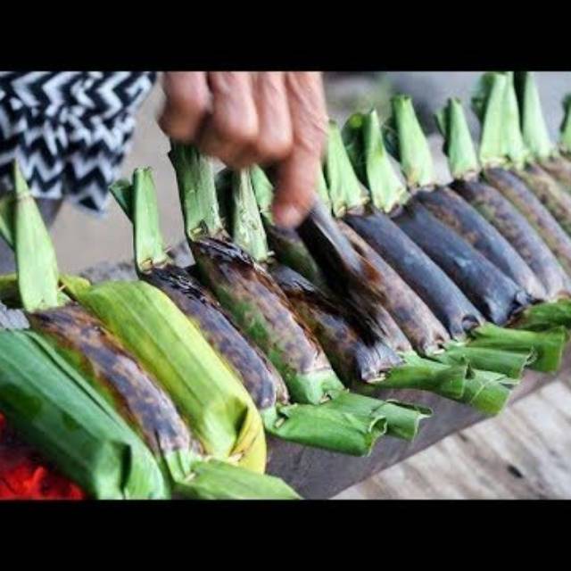 

Pulut panggang ketan panggang aceh abusyik daud pasar minggu