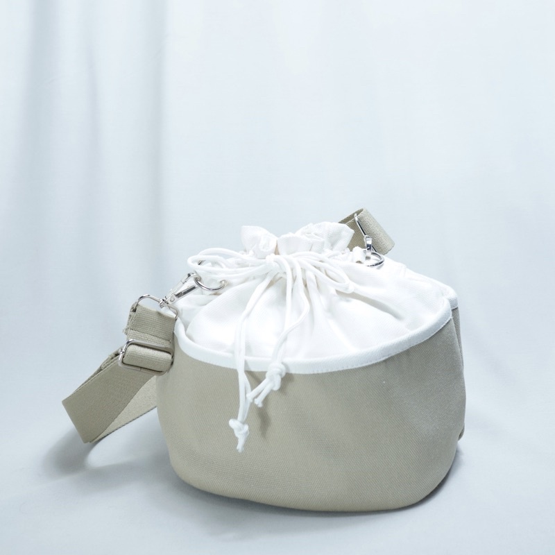 BUCKET BAG WEAR LABEL- TAS CANVAS
