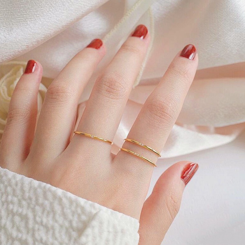 Cincin Titanium Wanita Anti Karat Asli Premium Cincin Berlian Klasik Emas 18k Korea Aksesoris Wanita