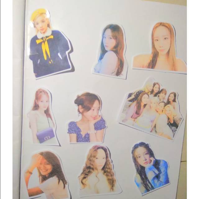 Stiker Snsd dan Taeyon Untuk Hp