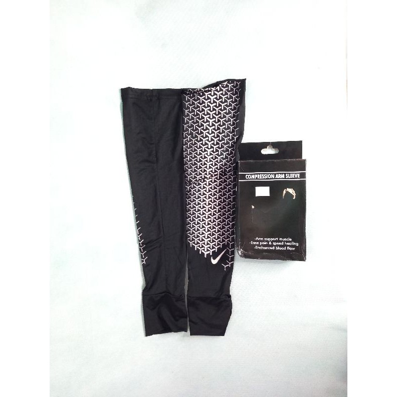 ARM SLEEVE MANSET TANGAN NIKE COMPRESSION ARM SLEEVE NIKE BLACK UV ARM PROTECTOR