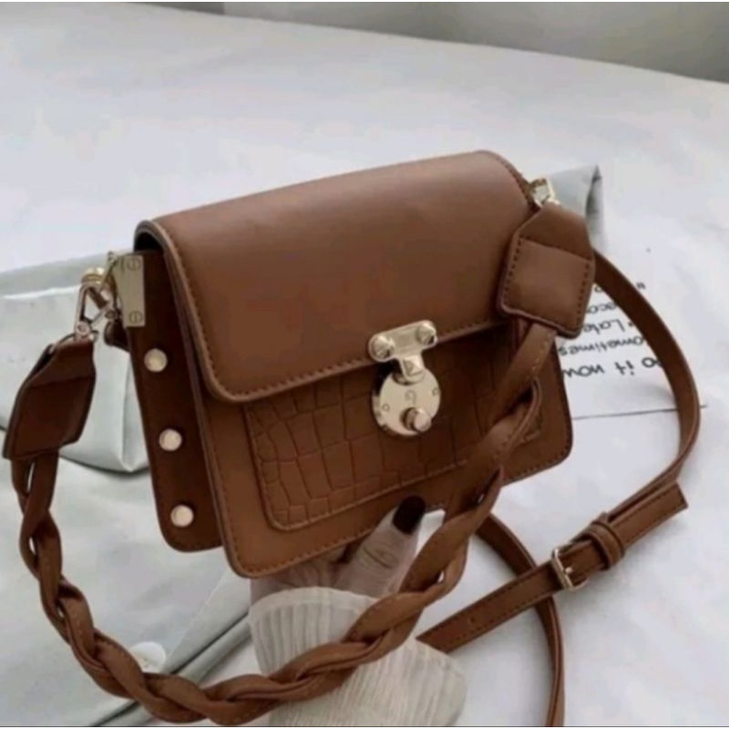 Tas Selempang Wanita Croco Gold 7260