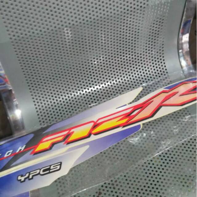 Striping fiz r 2003 putih biru