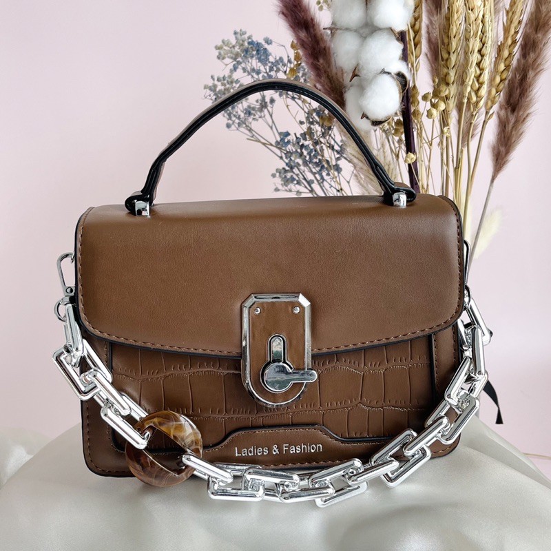 ✨✨FREE 2 TALI PANJANG✨✨ TAS WANITA CEWEK BAG SELEMPANG HANDBAG IMPORT KONDANGAN FASHION LB- 132