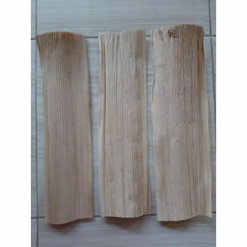 PELEPAH PISANG/GEDEBONG PISANG KERING