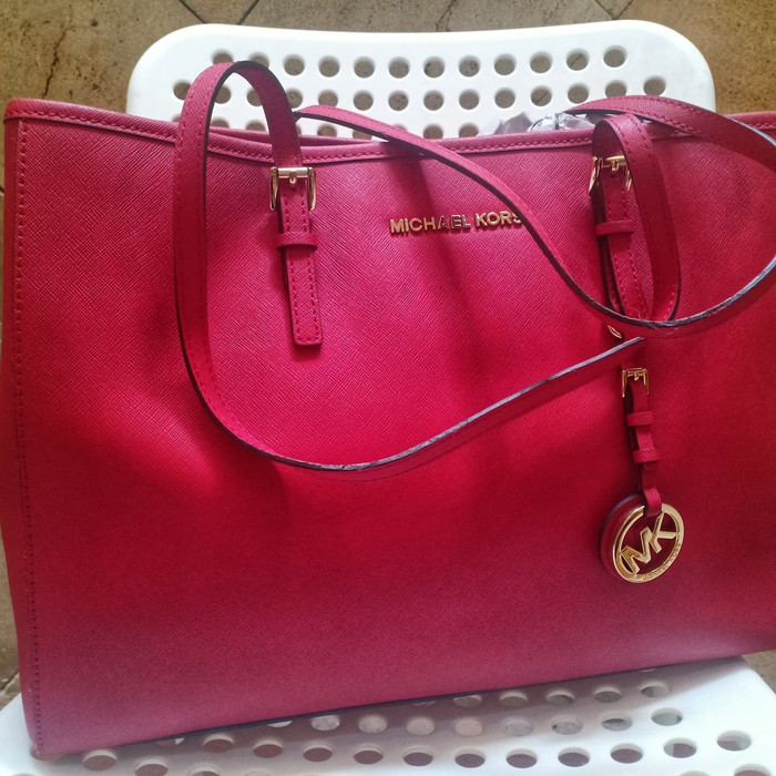 Michael Kors Tote Merah - Preloved
