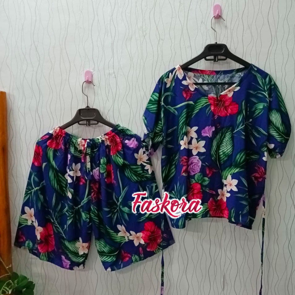 One Set Rayon Lengan Pendek Jumbo Retro / Setelan Rayon Pendek Jumbo Wanita / One Set Pendek Jumbo