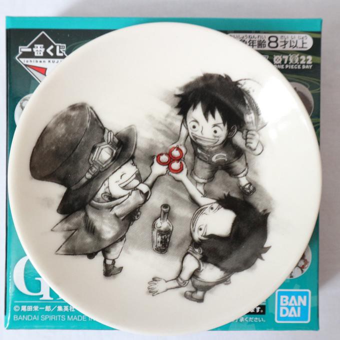 Ichiban Kuji One Piece Piring Keramik Luffy Ace Sabo