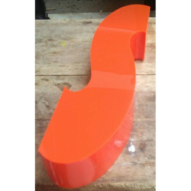 Huruf akrilik tidak menyala