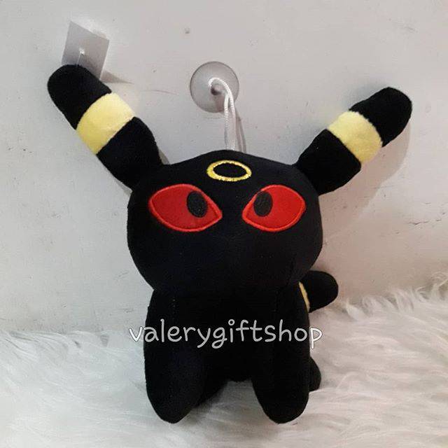 Boneka Pokemon Umbreon Pikachu