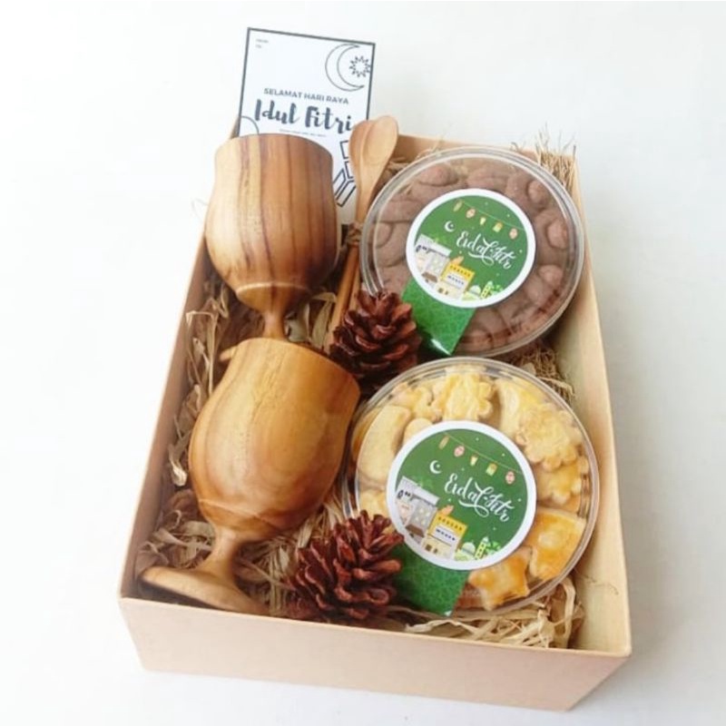 

Hampers Parcel Lebaran Idul Fitri Nakal Imlek CNY Kado Ulang Tahun WN