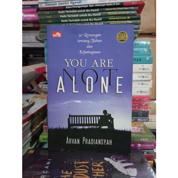 OBRAL BUKU BACAAN MOTIVASI / PENGEMBANGAN DIRI / INSPIRASI / BISNIS / MURAH ORIGINA / PERUBAHAN BESAR / MEMBENTUK KARAKTER PENGUSAHA / MURAH ORIGINAL-YOU ARE NOT ALONE