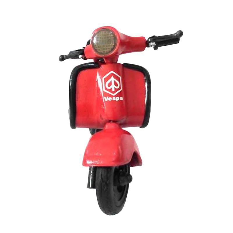 Central Kerajinan Motor Vespa Miniatur - Merah