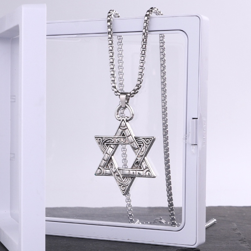 Kalung Rantai Liontin Bintang Gaya Retro Hip Hop Untuk Wanita