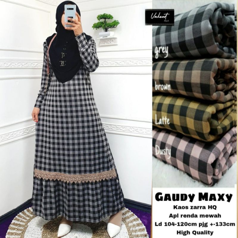 gaudy maxy