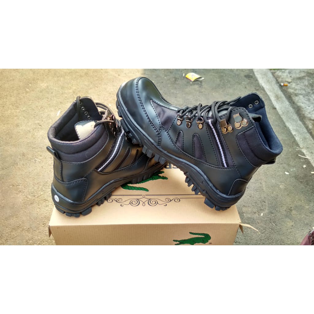 Sepatu Safety Boots Pria Armor Safety Boots Sepatu Outdor Turing Hiking Bikers Ujung Besi Kulit Asli