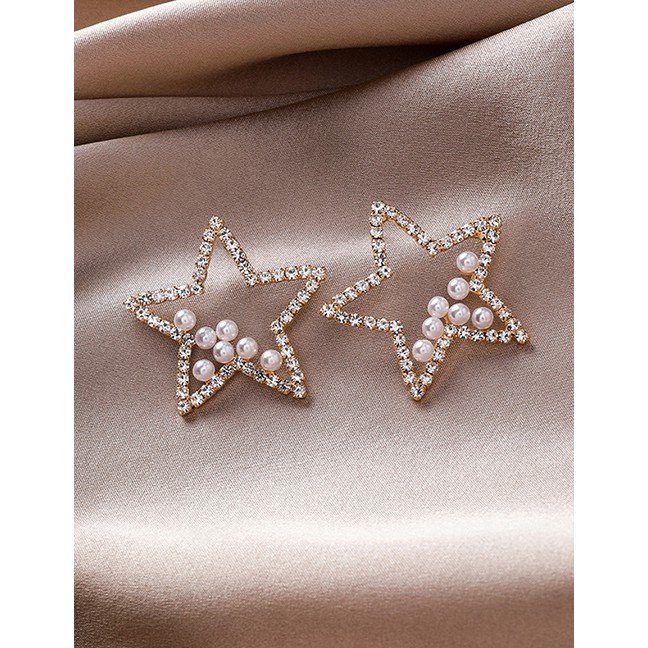 LRC Anting Tusuk Fashion Gold 925 Silver Needle Pearl Rhinestones Pentagonal Earrings D28160