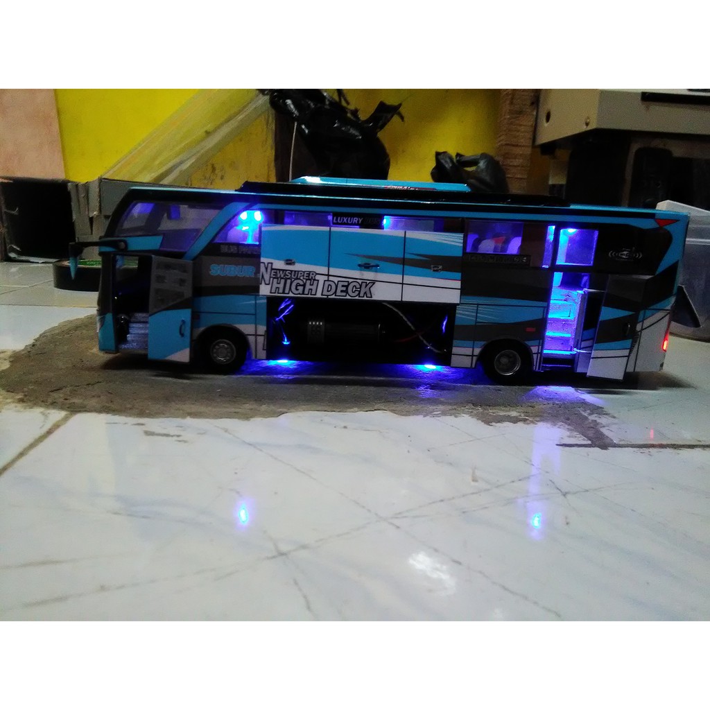 miniatur bis banjarnegara subur jaya thunderbolt