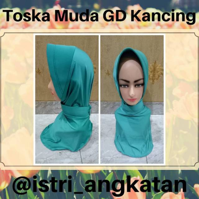 Jilbab Toska Muda Garis Banyak Kancing