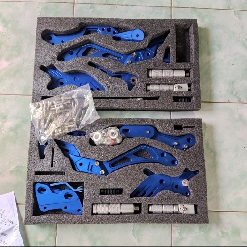 Footstep Underbone MX KING Berlin Biru Full CnC