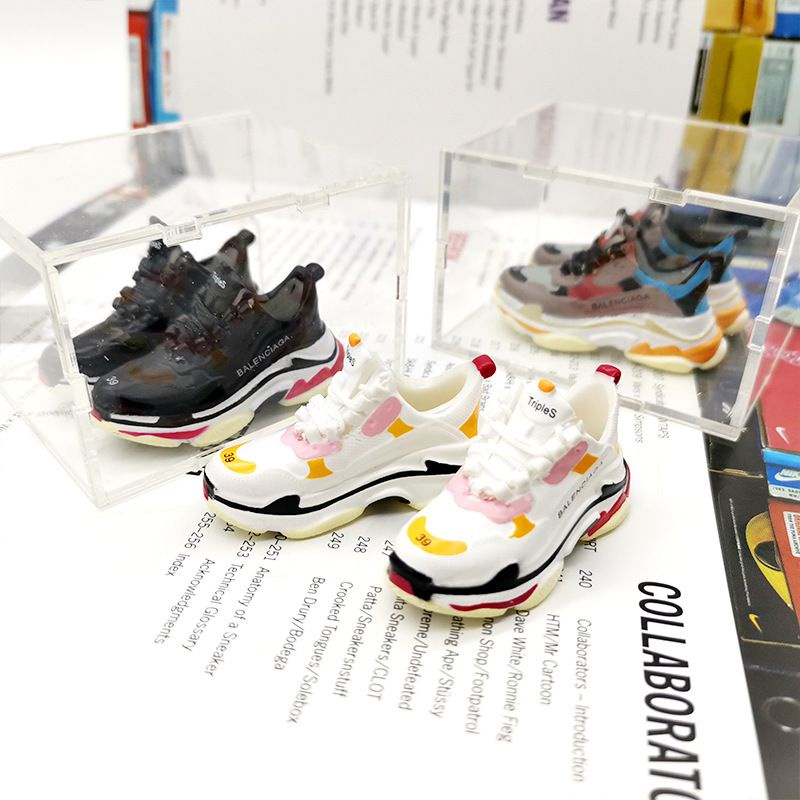 NEW Shoes Keyrings 3D Mini Sneaker Basketball Shoes Model DIY Doll Toy Gift