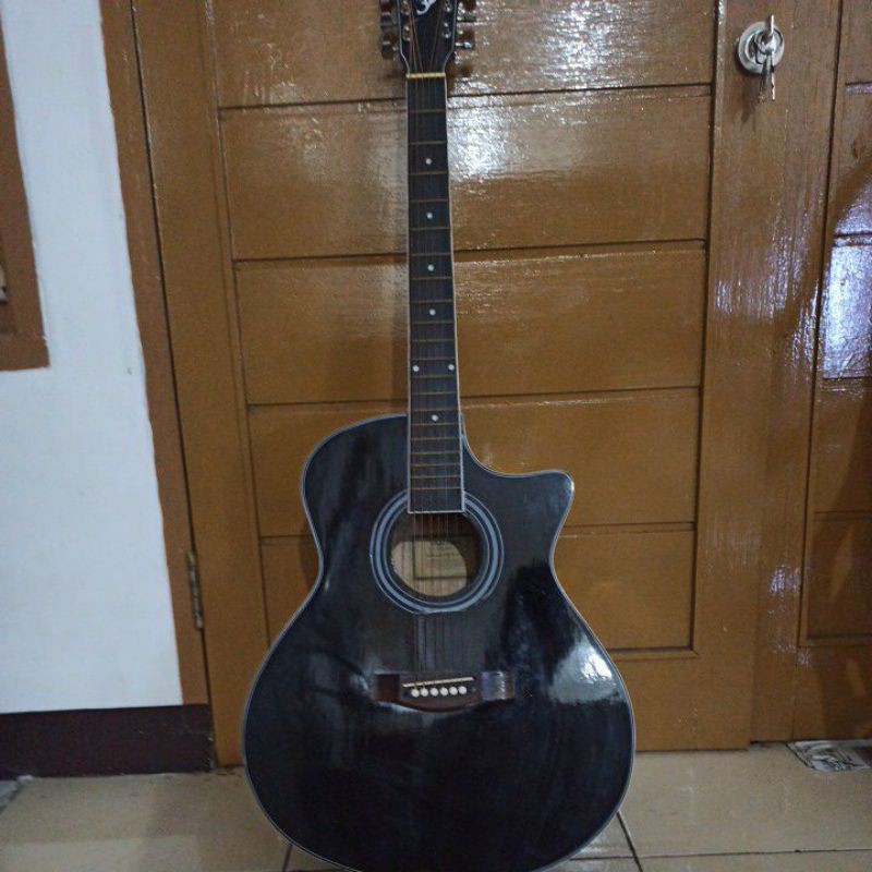 GITAR YAMAHA HITAM BANDUNG