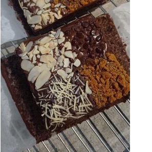 

BROWNIES BAKAR SEKAT ALL SIZE *BEST SELLER* | BACA DESKRIPSI