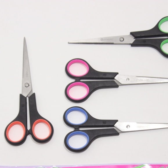 

GUNTING SCISSOR OLL GUNINDO