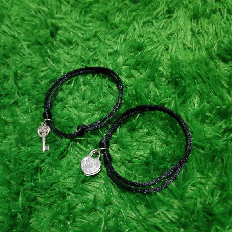 Gelang Couple kunci dan love