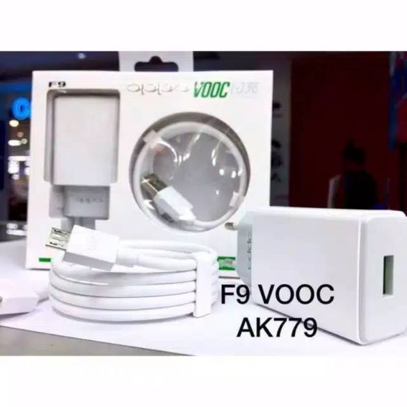 New Charger OPPO VOOC 5V/4A 20Watt(F9) A9 2020/A5 2020 ORIGINAL FAST CHARGING
