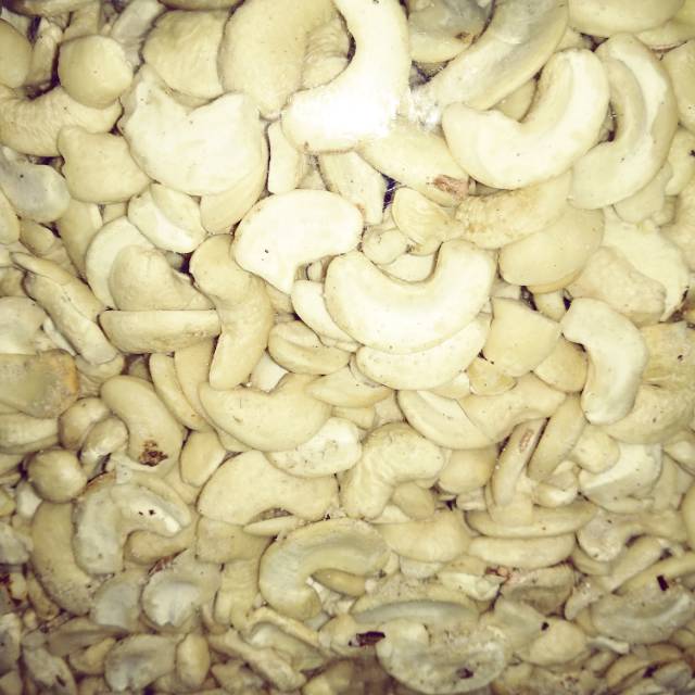 

KACANG MEDE BELAH DUA 1 KG