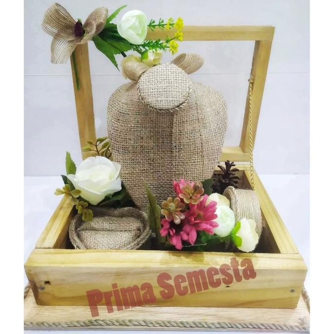 

AKSESORIS PERNIKAHAN KOTAK PERHIASAN SESERAHAN ELEGAN PLUS MIKA PERLENGKAPAN PESTA CRAFT