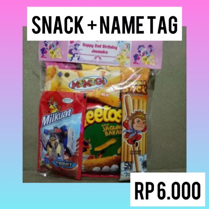 

Snack + Name Tag (C)