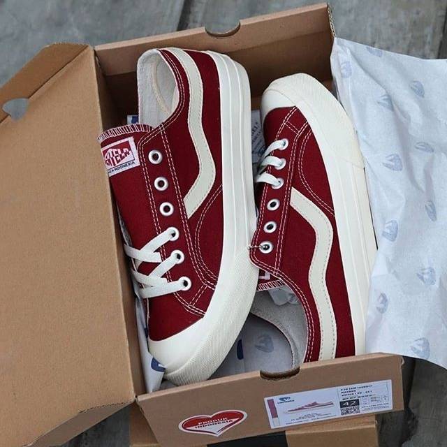 Ventela public low maroon