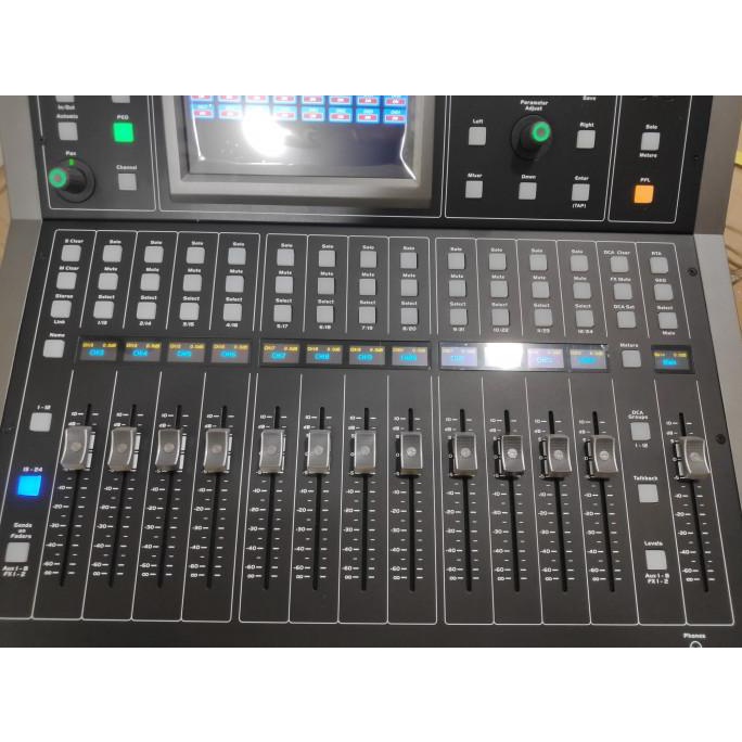 Mixer Audio Digital TOPP PRO DM24.8 24 Channel Garansi 1 Tahun
