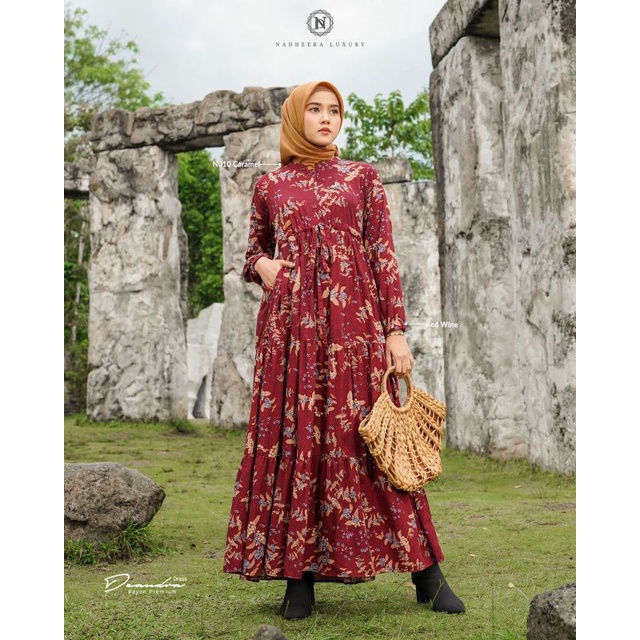 DEANDRA DRESS BY NADEERA LUXURY