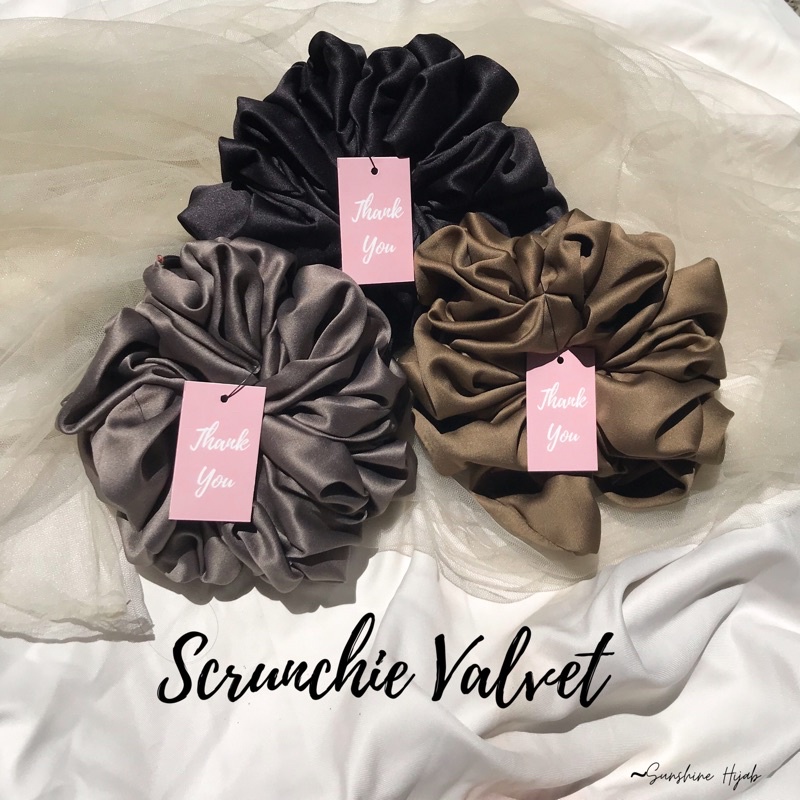 SCRUNCHIE PREMIUM BAHAN VALVET CEPOL HIJAB KEKINIAN MURAH