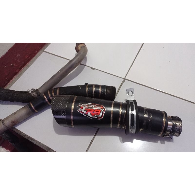 Knalpot R9 Hitam Leheran black Motor Xabre / R15 v2 Bekas