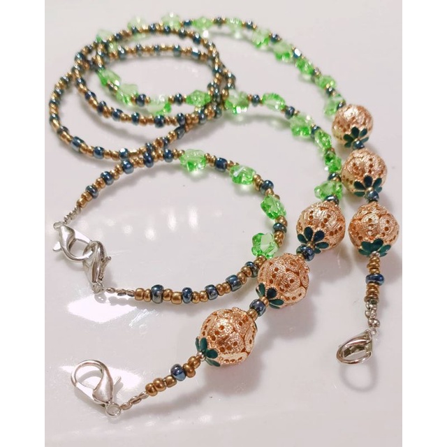 kalung masker swarovski bunga