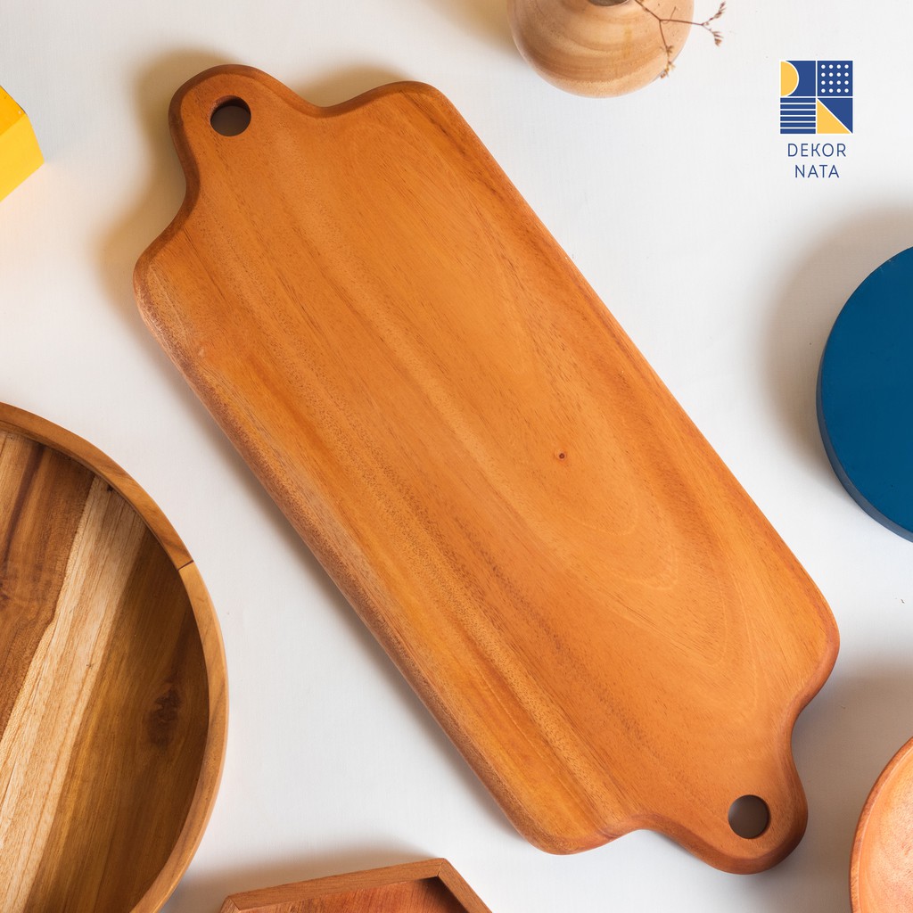 

Dekornata Double Handle Serving Board / Talenan Kayu